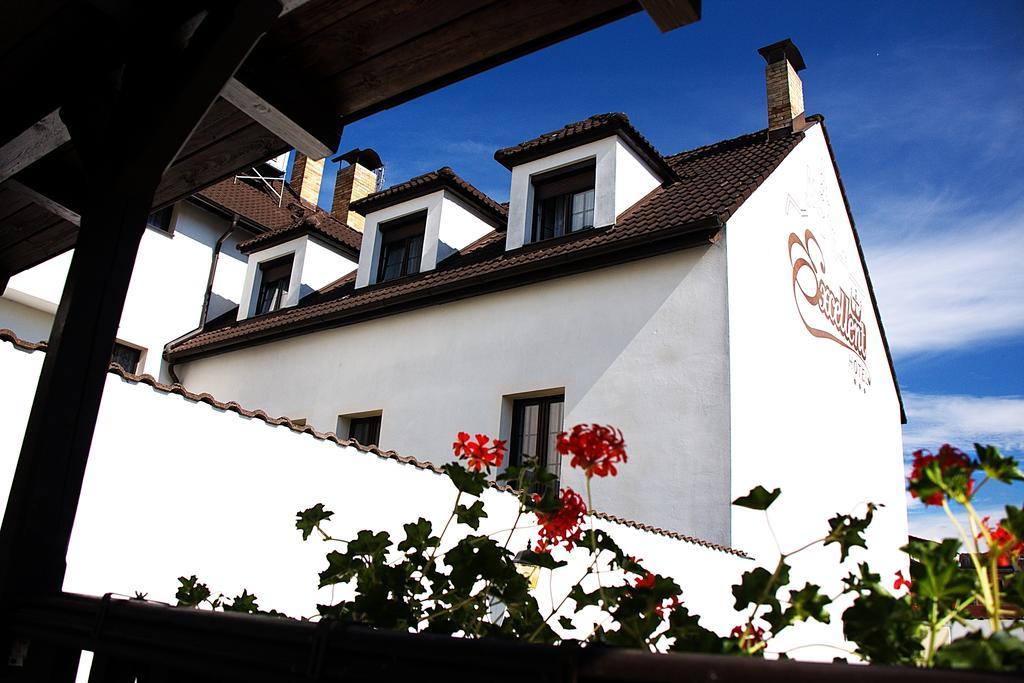 Hotel Excellent Прага Екстериор снимка
