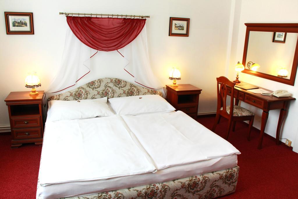 Hotel Excellent Прага Екстериор снимка